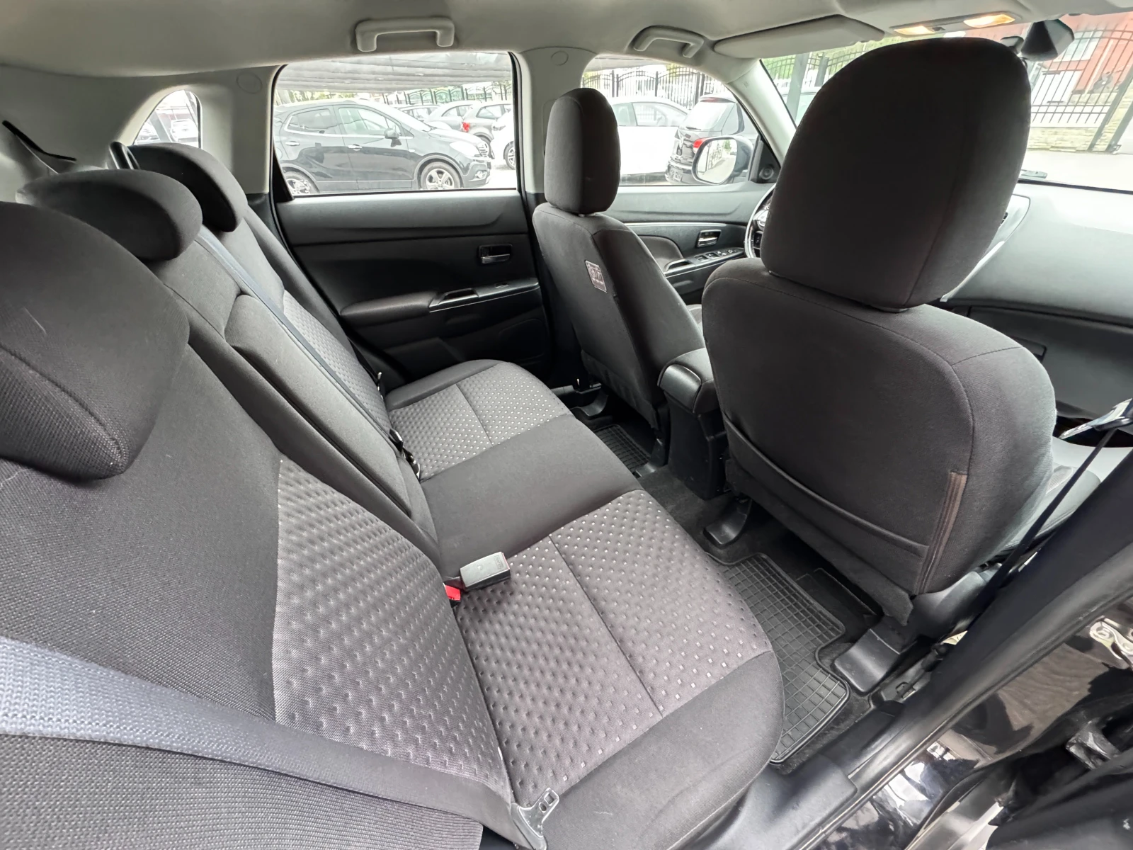 Mitsubishi ASX 1.8D , снимка 12 - Автомобили и джипове - 54587756