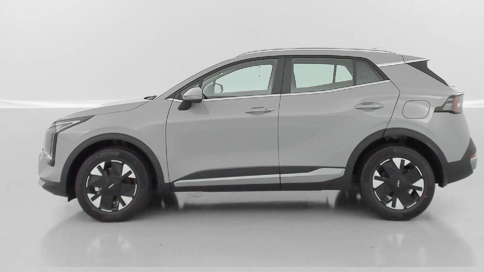 Kia Sportage 1.6 T-GDI Motion - Hybrid, снимка 2 - Автомобили и джипове - 54593952