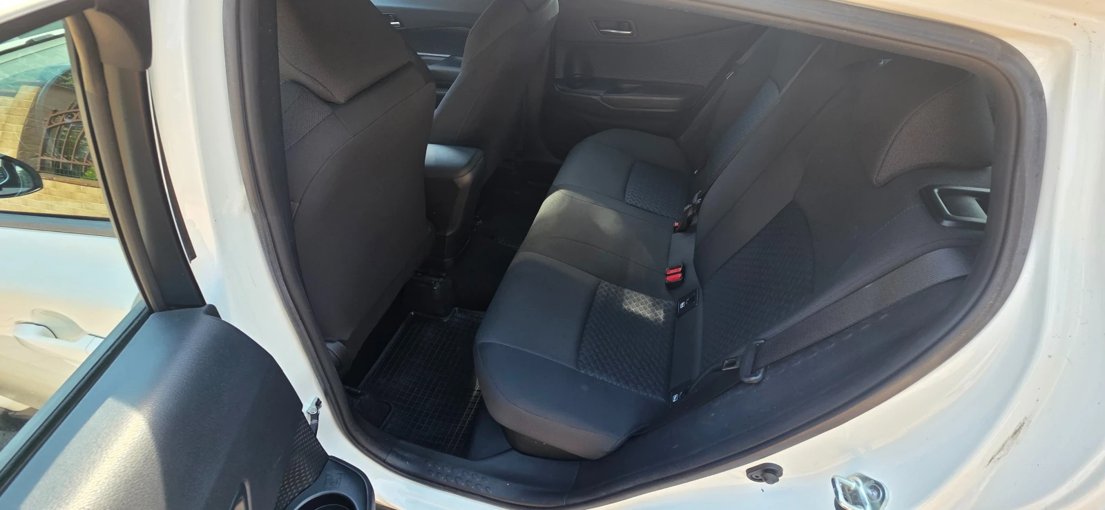 Toyota C-HR, снимка 8 - Автомобили и джипове - 54953678
