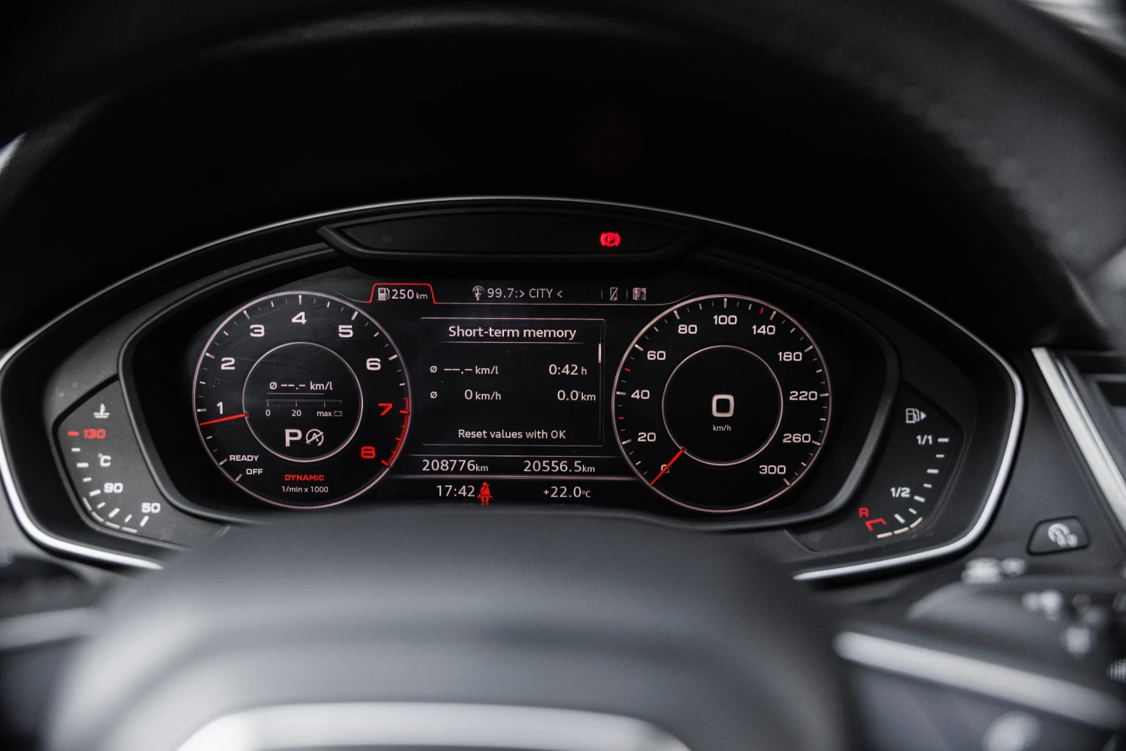Audi Q5 DIGITAL| B&O| MATRIX LED| 360| DISTRONIK| KEYLESS|, снимка 12 - Автомобили и джипове - 56332317