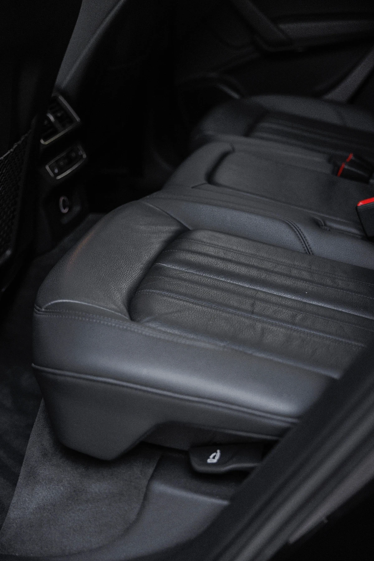 Audi Q5 DIGITAL| B&O| MATRIX LED| 360| DISTRONIK| KEYLESS|, снимка 10 - Автомобили и джипове - 56332317