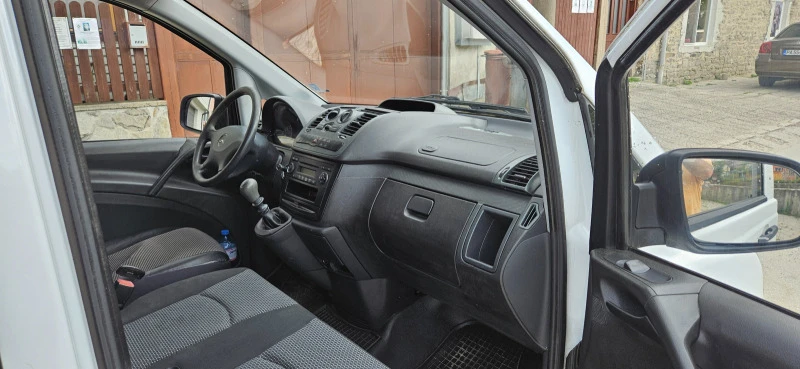 Mercedes-Benz Vito 113 CDI, снимка 11 - Бусове и автобуси - 46232826