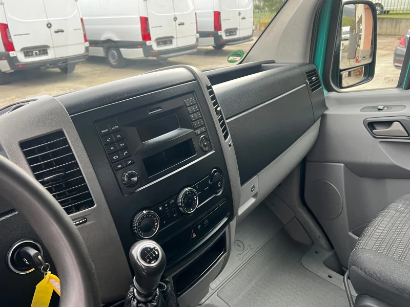 Mercedes-Benz Sprinter 313 КЛИМА , ДВ КАБИНА , 196.000КМ , снимка 12 - Бусове и автобуси - 52078474
