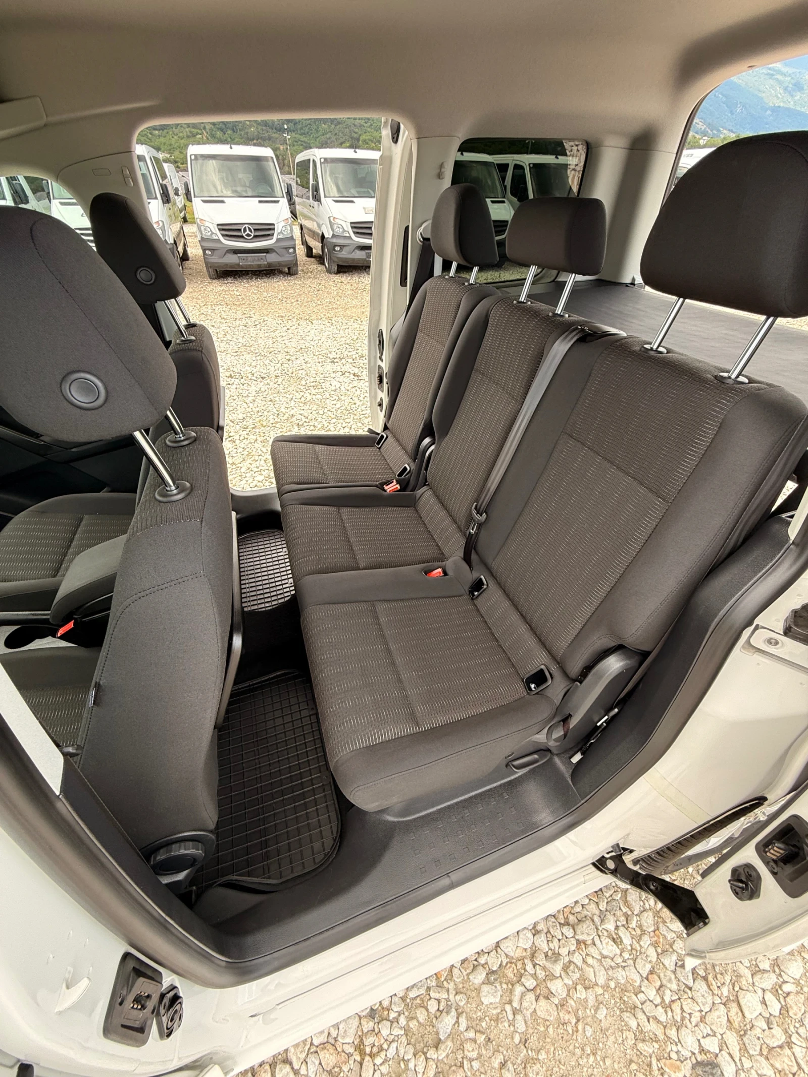 VW Caddy 4Motion-2.0TDi-DSG-Euro6, снимка 10 - Бусове и автобуси - 54866980