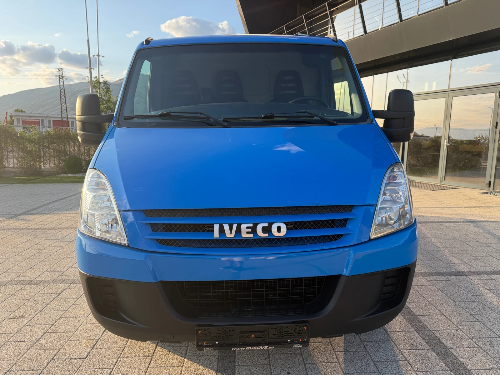 Iveco Daily Евро 4 Климатик, снимка 9 - Бусове и автобуси - 55726935