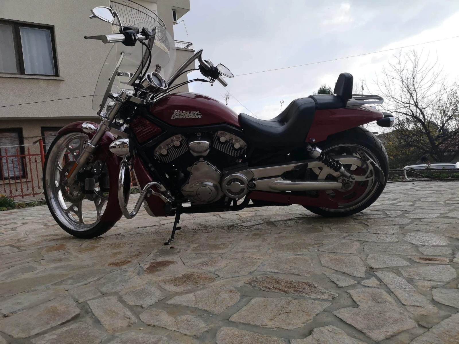 Harley-Davidson V-Rod  - изображение 5