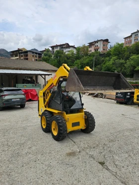 Мини челни товарачи Komatsu sk07 затворан с парно Нов внос, снимка 2