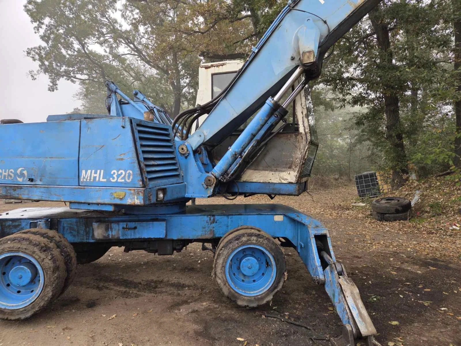 Багер Fuchs MHL 320 - изображение 5