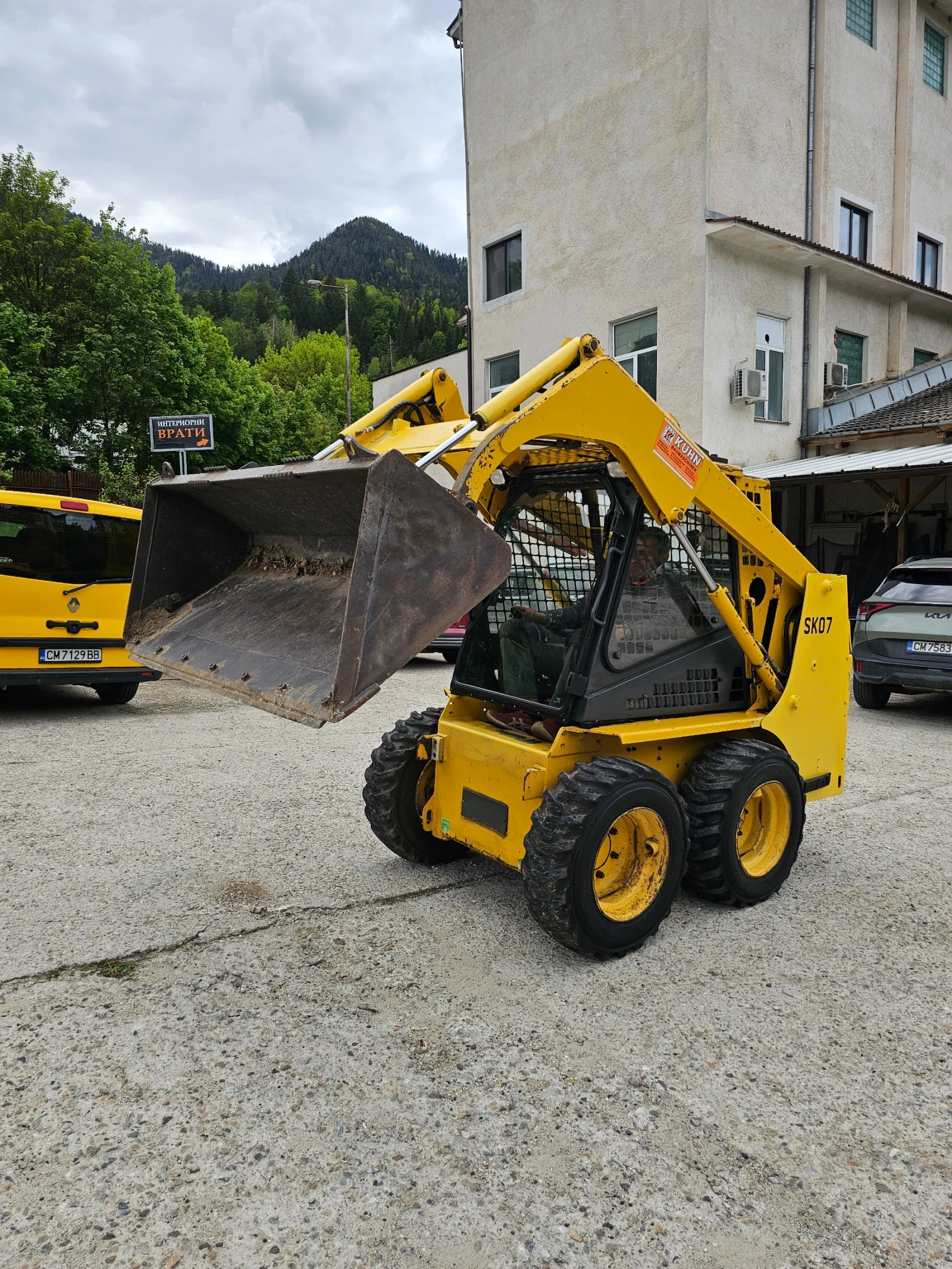 Мини челни товарачи Komatsu sk07 затворан с парно Нов внос, снимка 4 - Индустриална техника - 54607069