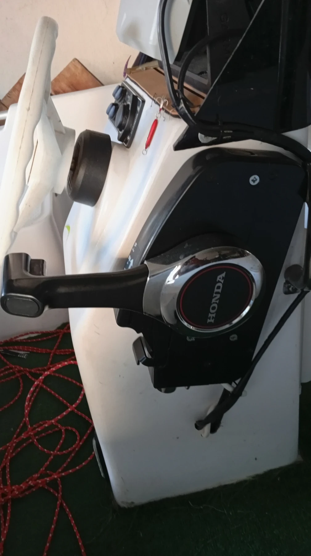Извънбордов двигател Honda HONDA BF20 LR - изображение 9