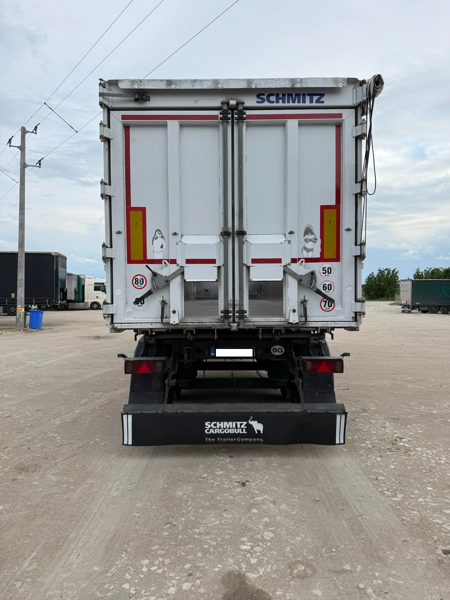 Полуремарке Schmitz 60 куб, снимка 3 - Ремаркета - 54583263