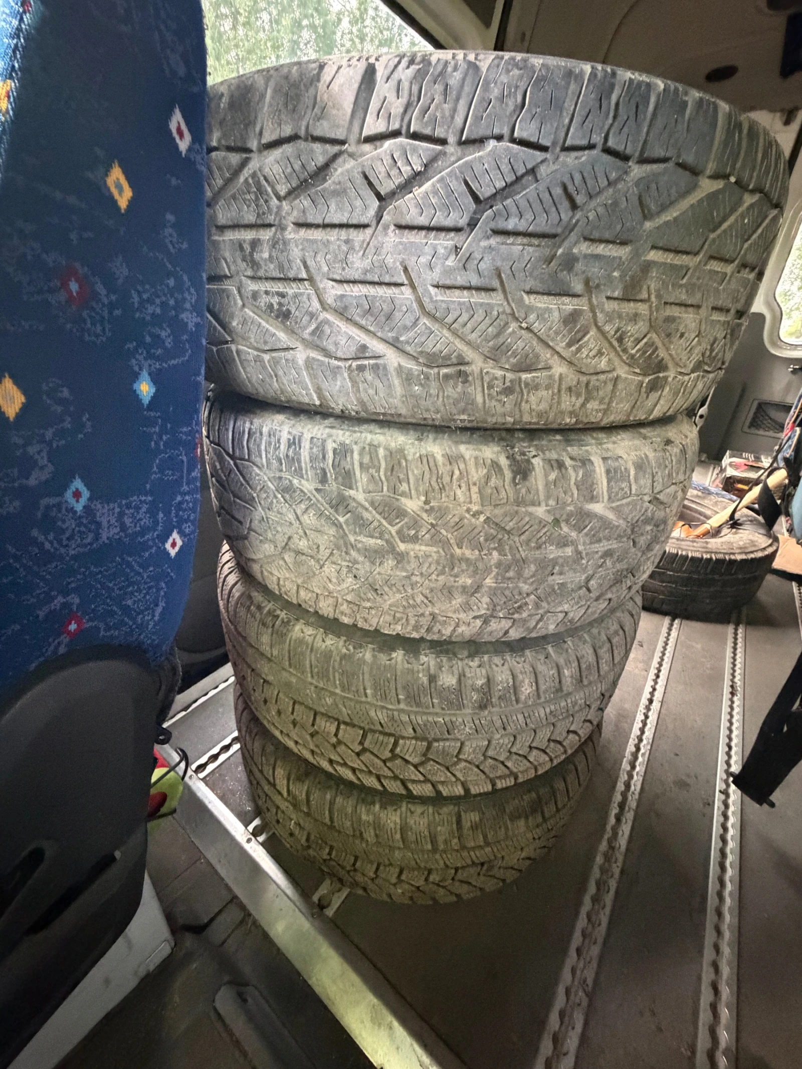 ���� � ������ 235/55R13 | Mobile.bg � ����������� 3