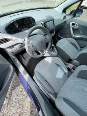 Peugeot 208 1.6i-120к.с., снимка 10