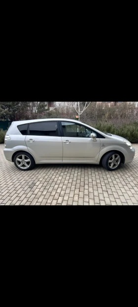 Toyota Corolla verso Toyota Corolla Verso 7 местен 2.2 D-cat 2007 TOP , снимка 2