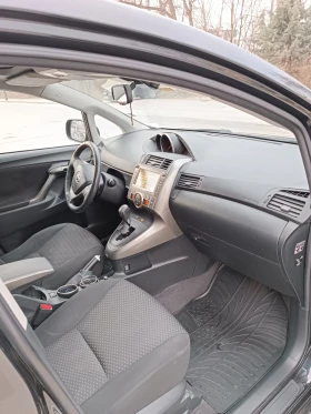 Toyota Verso 1.8 benzin/Automatic/panorama/navi/ Full Extri , снимка 7