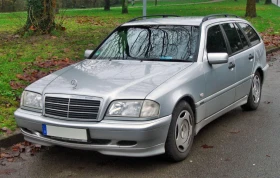 ������ Mercedes-Benz C 200