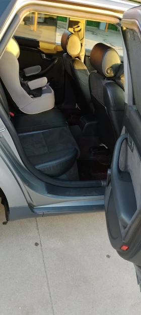 Audi A4 - 2500 € / 4889.57 лв. - 26379582 10