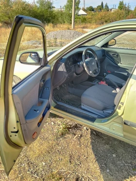Hyundai Elantra 1.6 GL LPG - 1150 € - 43672334 4