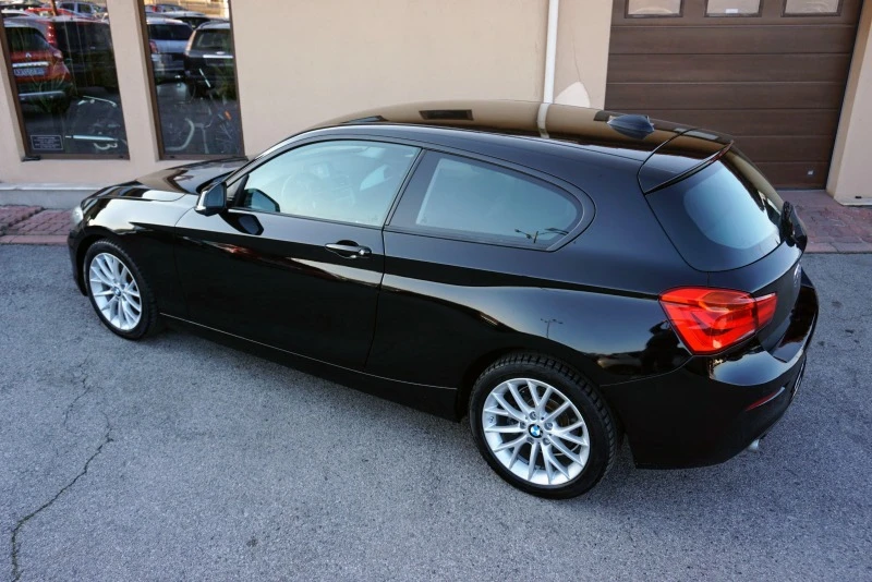 BMW 118 D Business AUTO , снимка 4 - Автомобили и джипове - 28636779