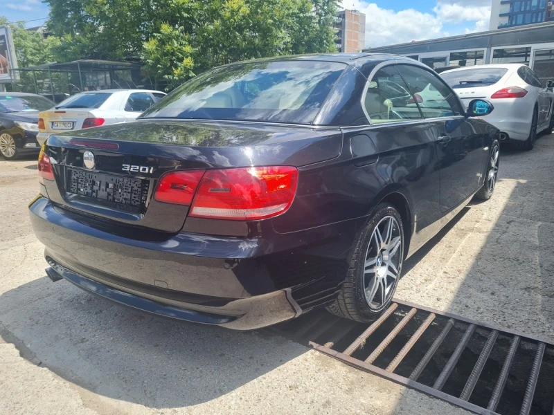 BMW 320 2.0i, снимка 5 - Автомобили и джипове - 45931347