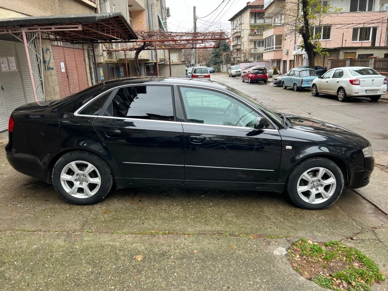 Audi A4 1.6i, снимка 8 - Автомобили и джипове - 48429955