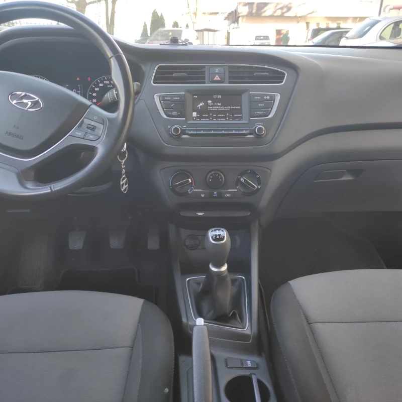 Hyundai I20 Фейслифт 1.2 бензин от България Евро 6C, снимка 9 - Автомобили и джипове - 49628005