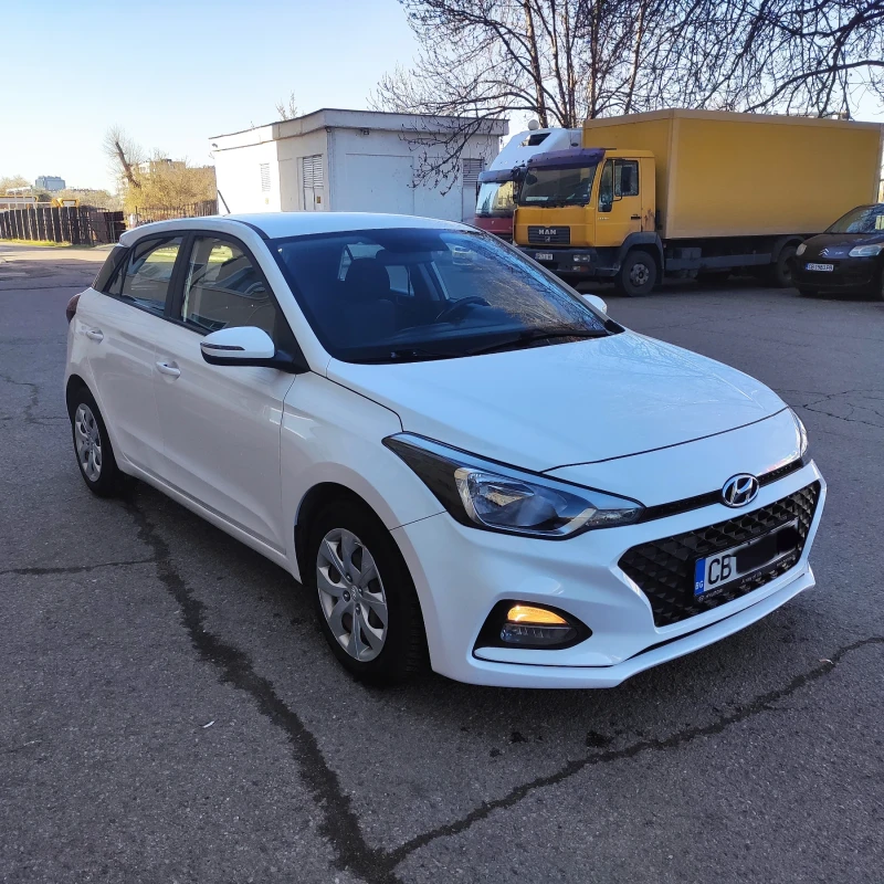 Hyundai I20 Фейслифт 1.2 бензин от България Евро 6C, снимка 4 - Автомобили и джипове - 49628005