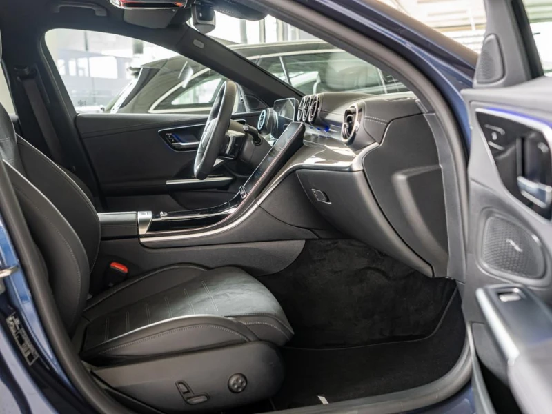 Mercedes-Benz C 300 e/ AMG/ PLUG-IN/ NIGHT/ LED/ KEYLESS/ , снимка 10 - Автомобили и джипове - 50866273