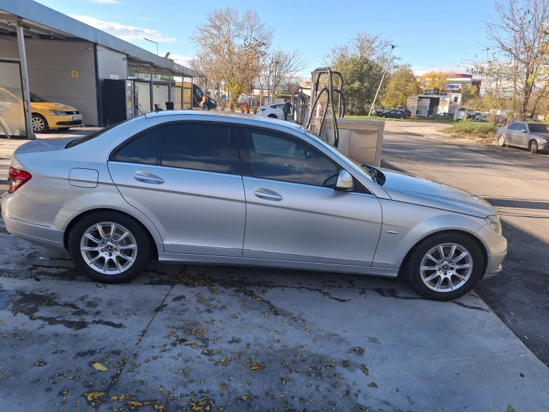 Mercedes-Benz C 200 C200 Авангард, снимка 4 - Автомобили и джипове - 52390441