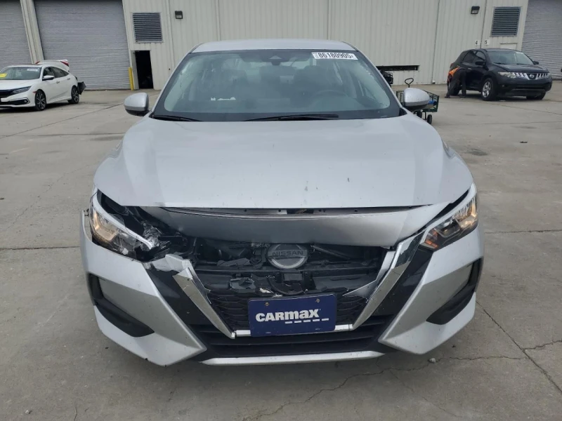 Nissan Sentra, снимка 5 - Автомобили и джипове - 52750152