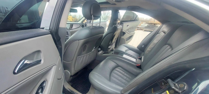 Mercedes-Benz CLS 500 V8 M113, снимка 6 - Автомобили и джипове - 52837467