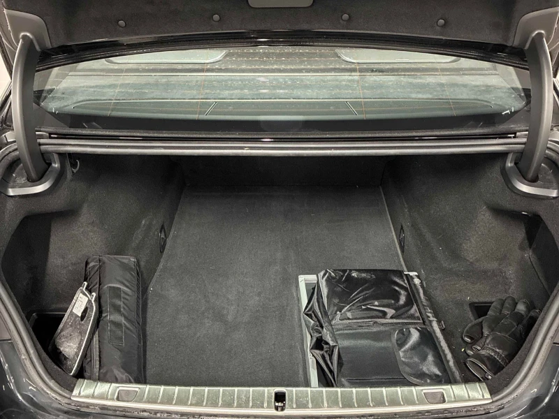 BMW 760 M760Li xDrive CARFAX АВТО КРЕДИТ , снимка 13 - Автомобили и джипове - 53246295