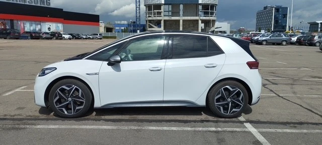 VW ID.3, снимка 9 - Автомобили и джипове - 56202505