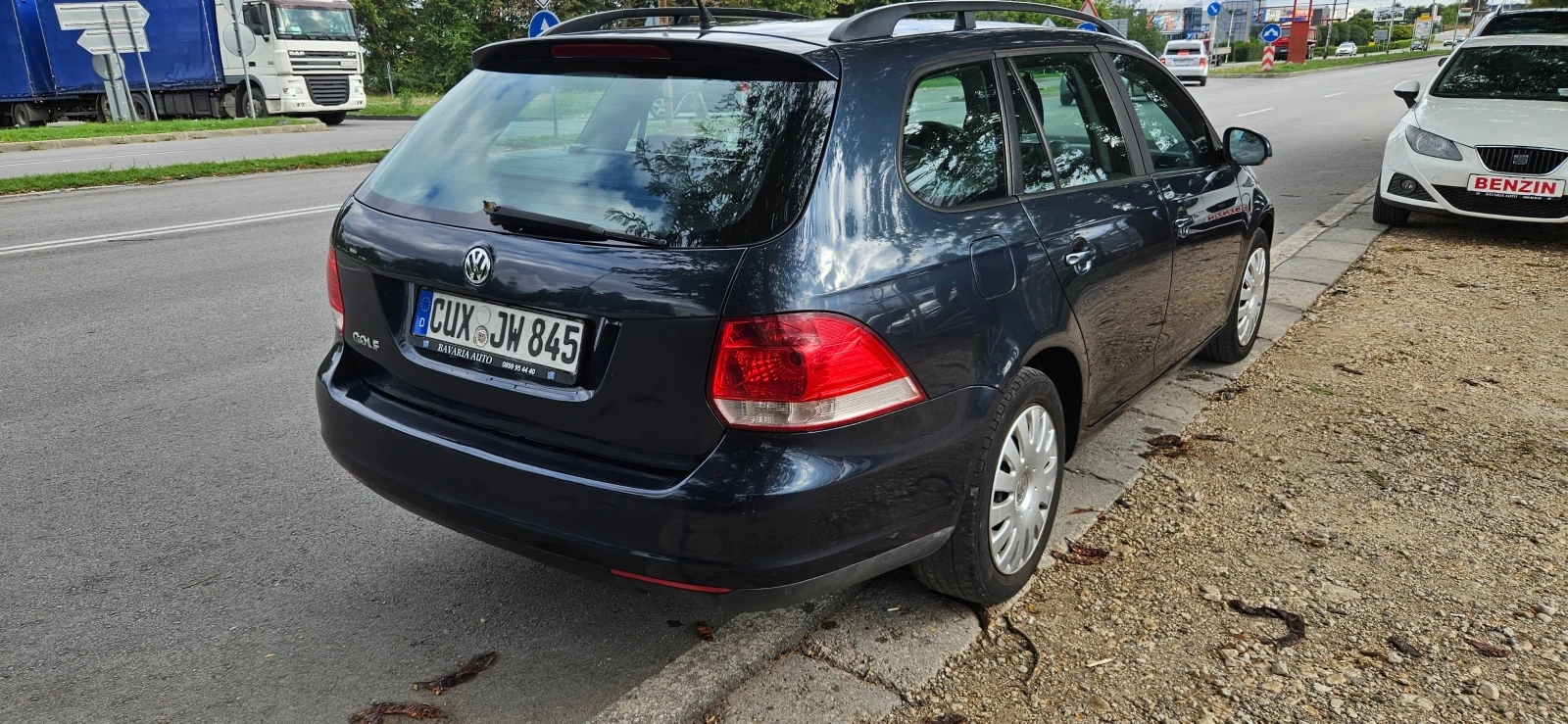 VW Golf Variant 1.6 става на ГАЗ - изображение 3