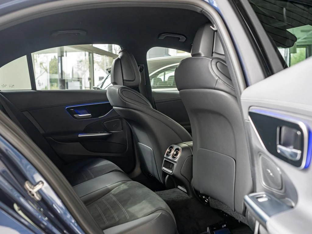 Mercedes-Benz C 300 e/ AMG/ PLUG-IN/ NIGHT/ LED/ KEYLESS/  | Mobile.bg   11