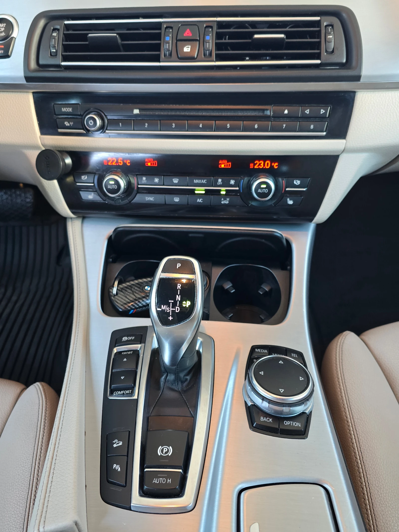 BMW 530 d xDrive Touring Facelift M Paket N1 | Mobile.bg   12