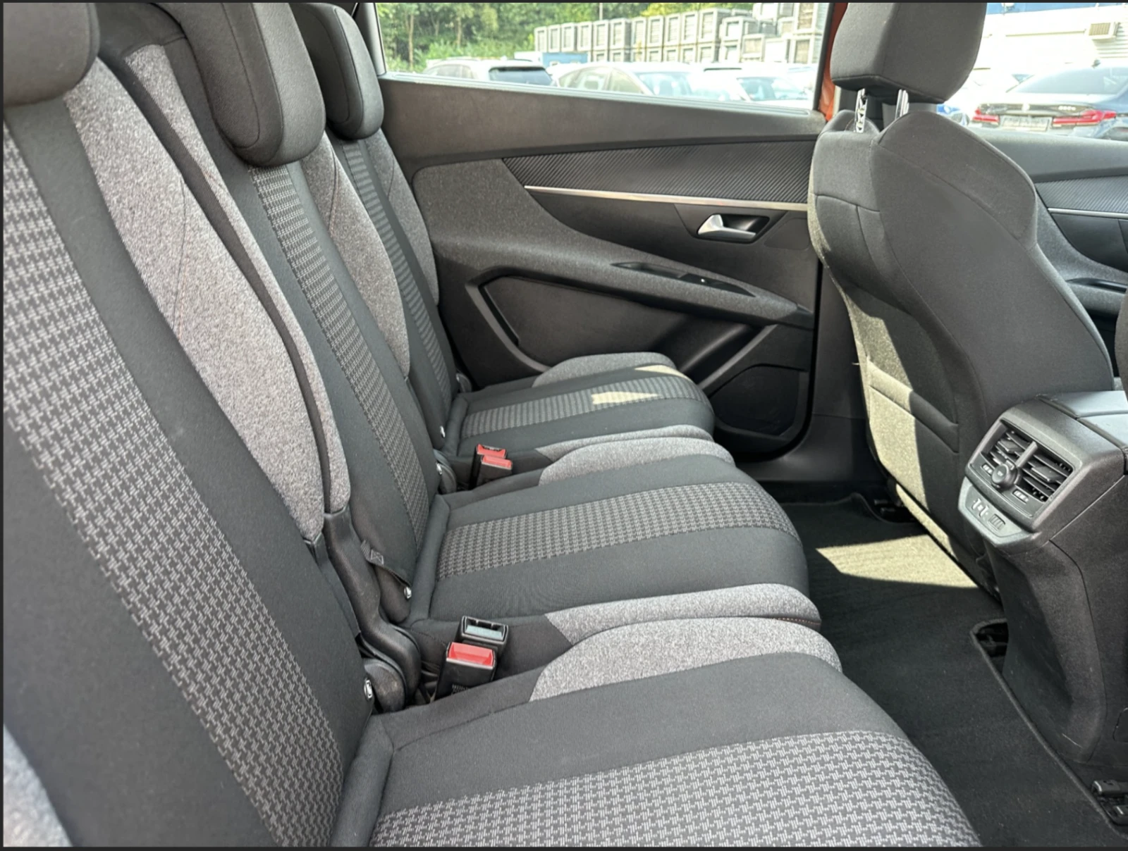 Peugeot 5008 1.2 Active Pack | Automatic | 7 Seats | Mobile.bg   11