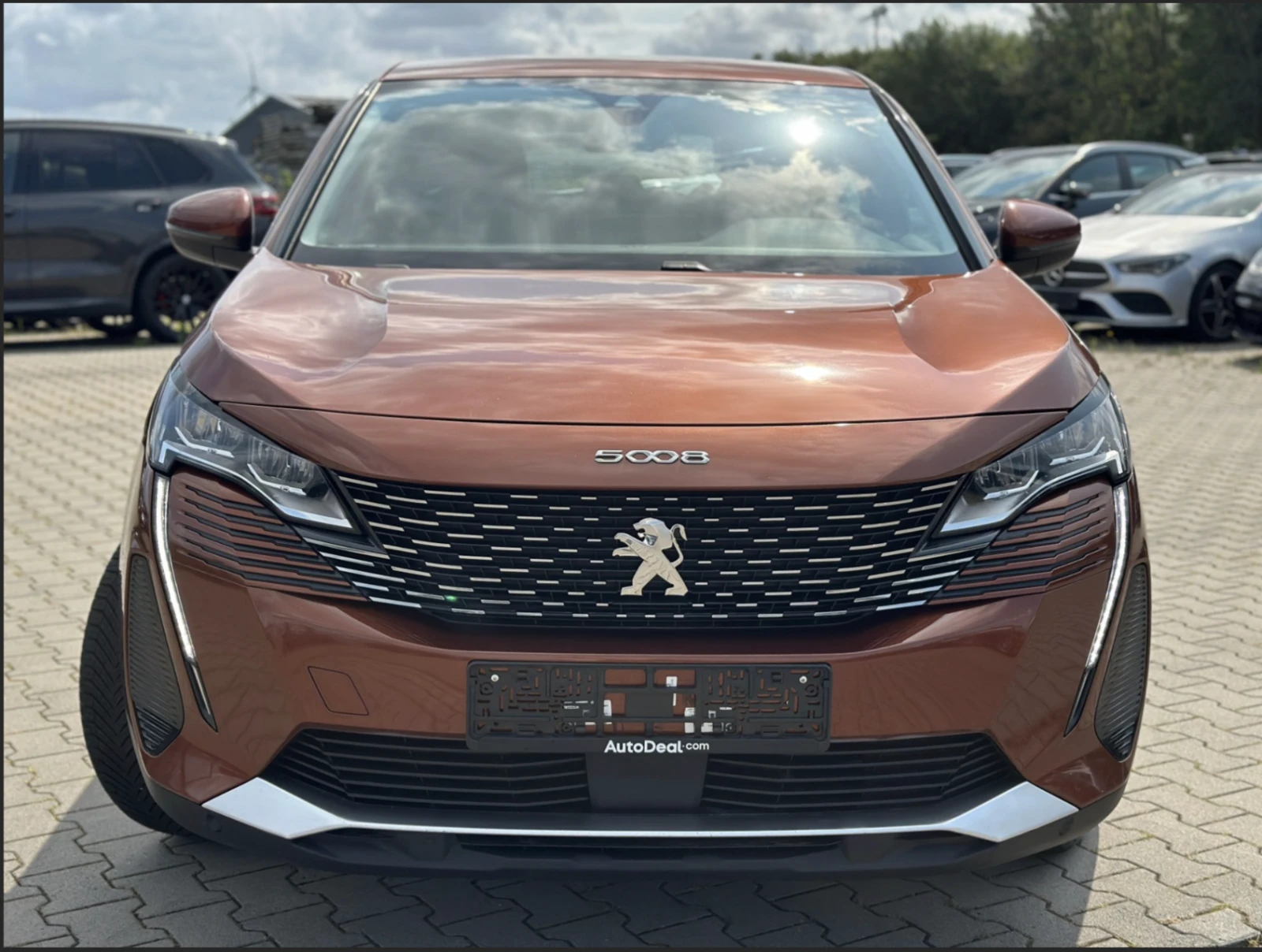 Peugeot 5008 1.2 Active Pack | Automatic | 7 Seats - изображение 6