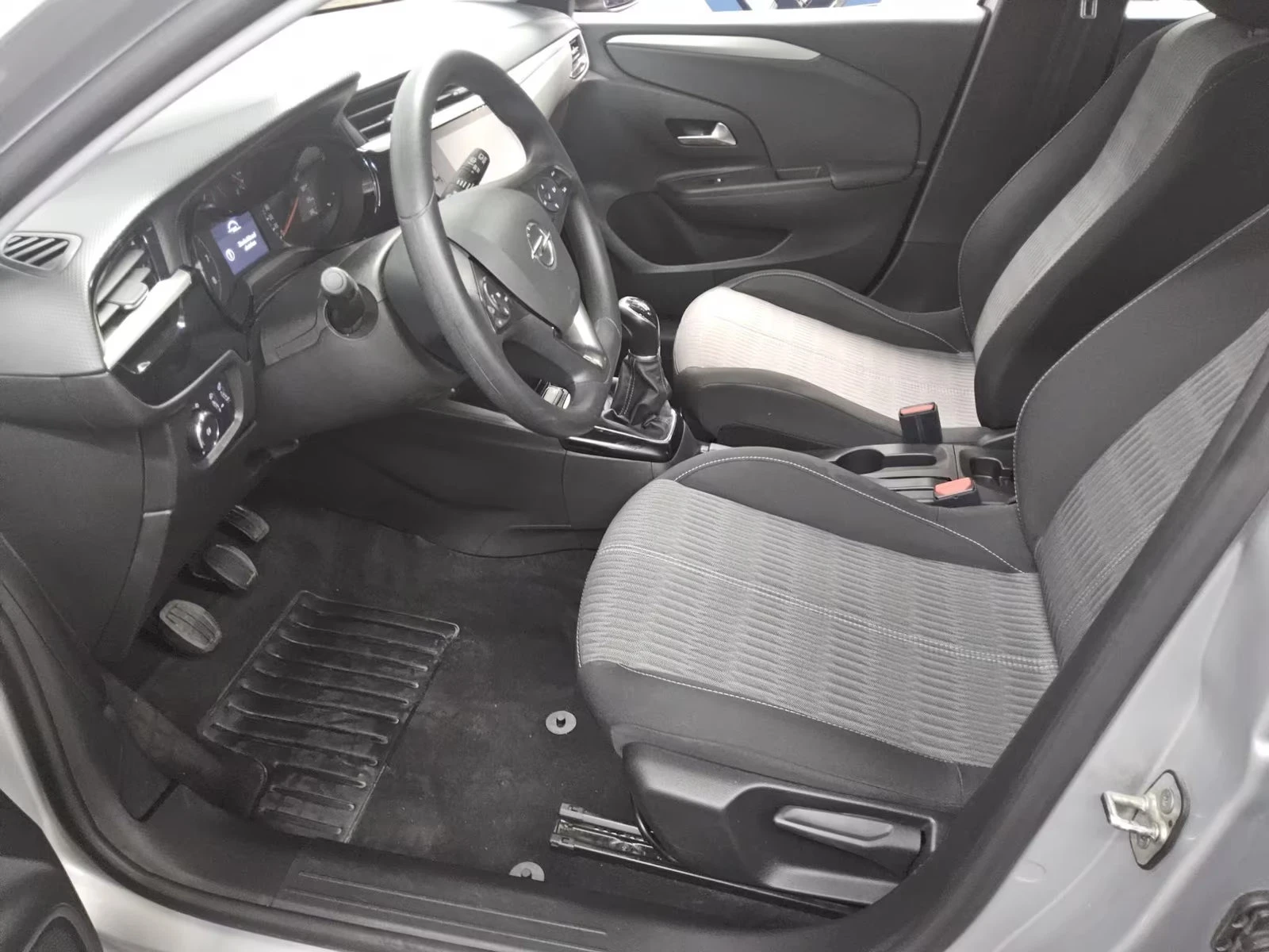 Opel Corsa 1.2EDITION/75HP/RKF/CAM/NAVI/LED/ACC/427g - изображение 5