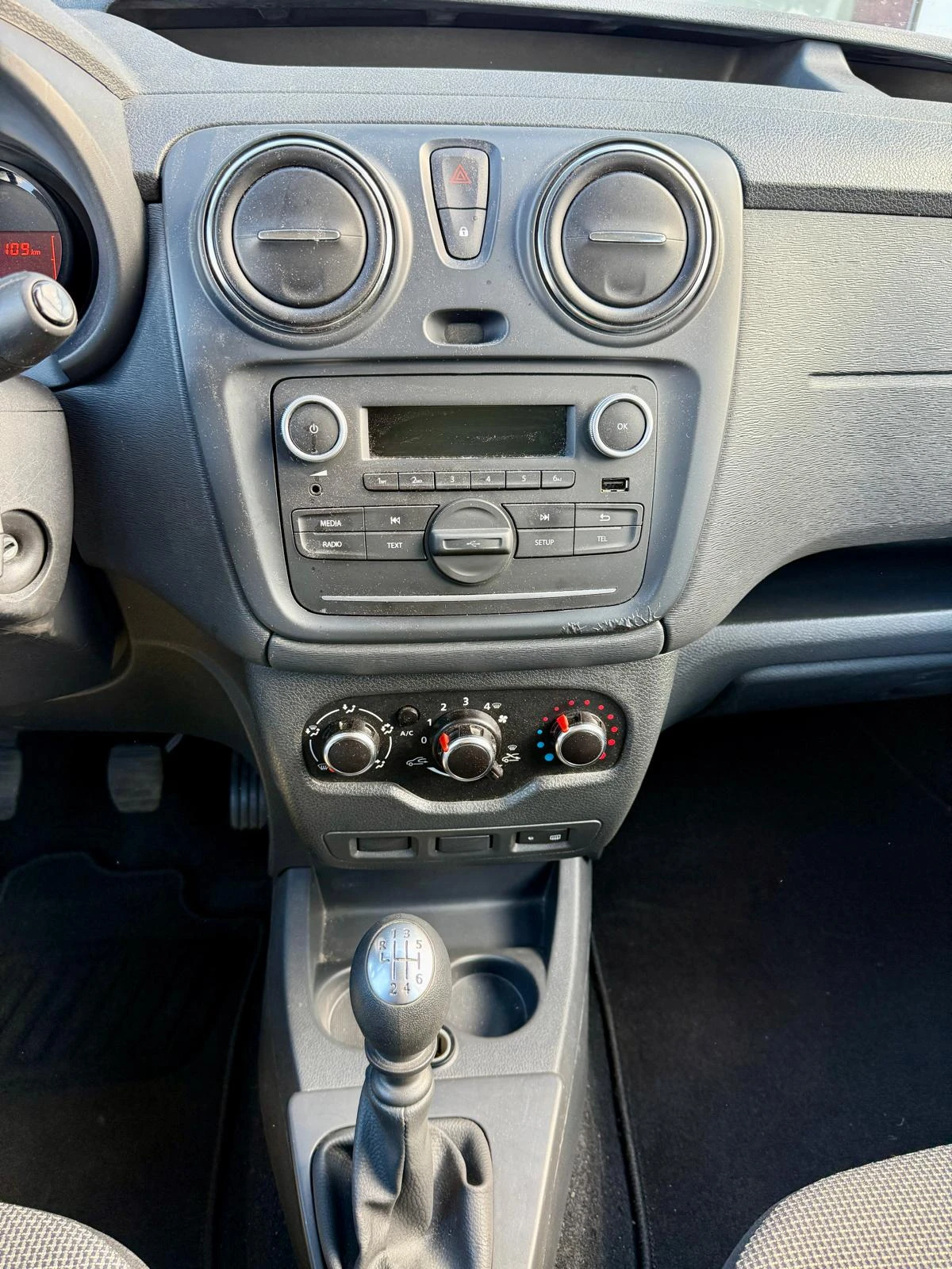 Dacia Dokker N1 dCi95 - изображение 10