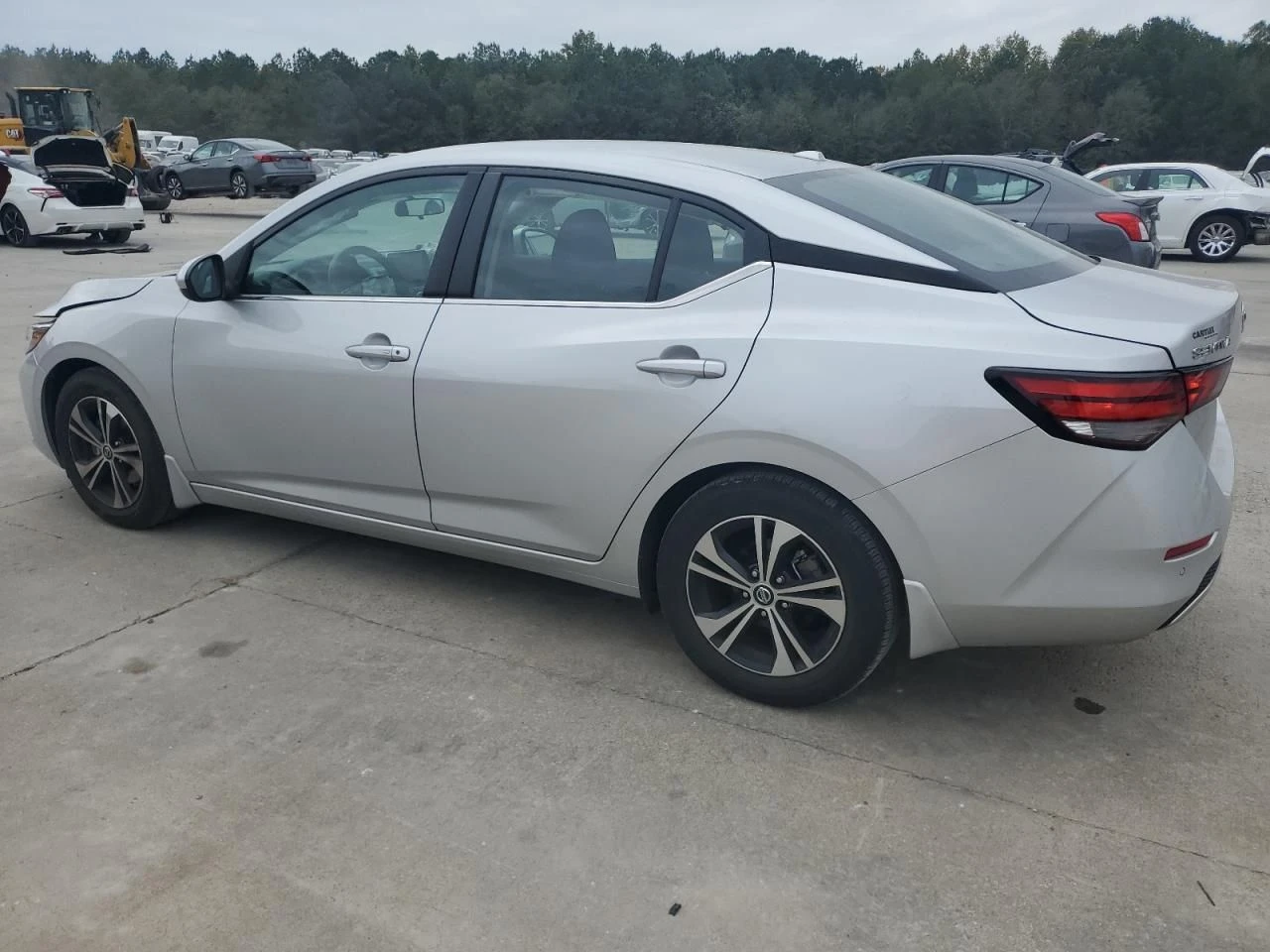 Nissan Sentra  - изображение 2