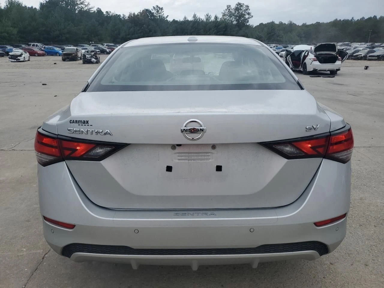 Nissan Sentra  - изображение 6