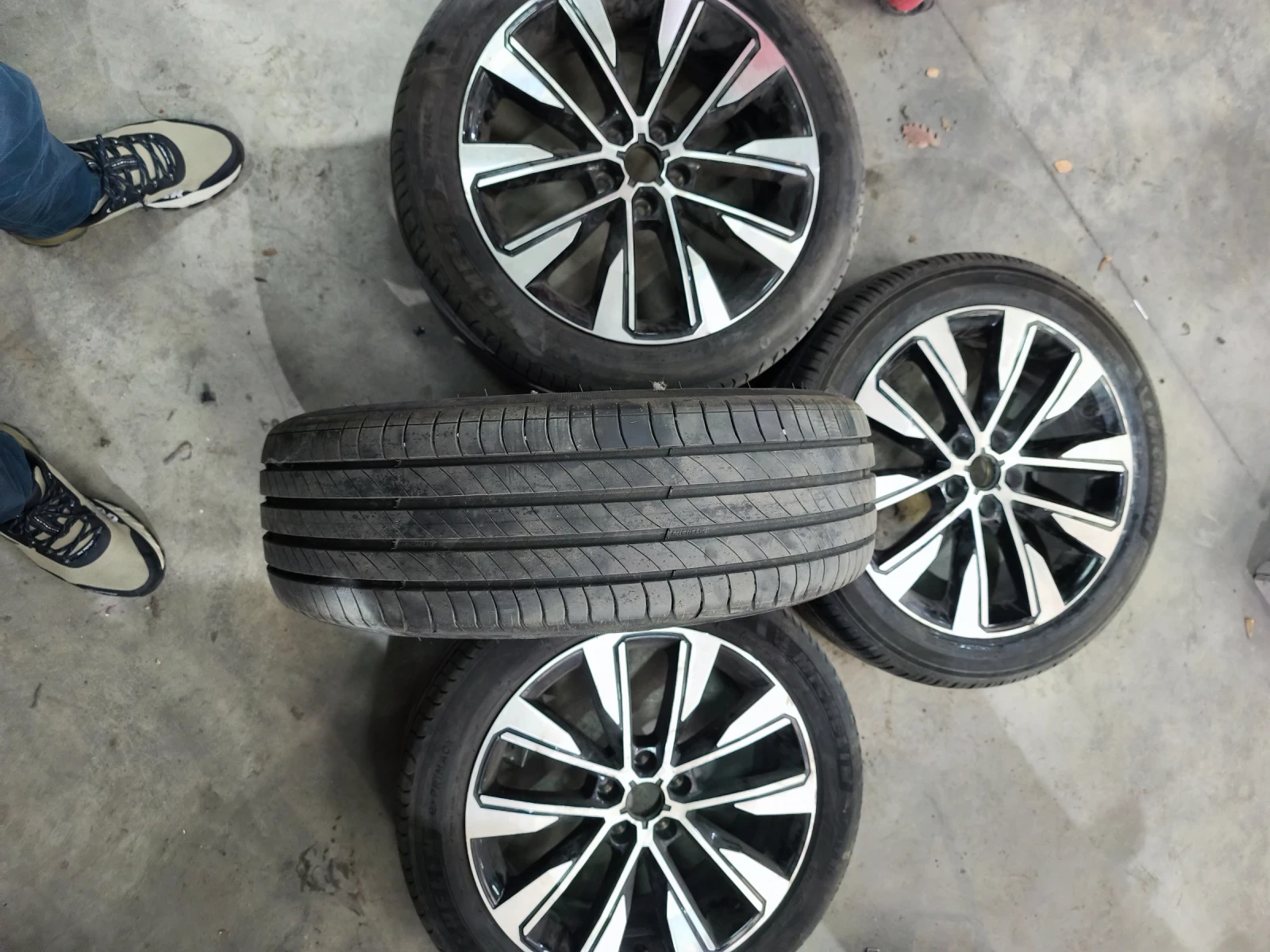 Renault Austral, снимка 4 - Автомобили и джипове - 53219766