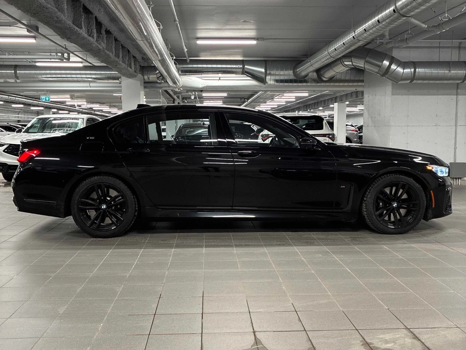 BMW 760 M760Li xDrive CARFAX ���� ������  | Mobile.bg � ����������� 2