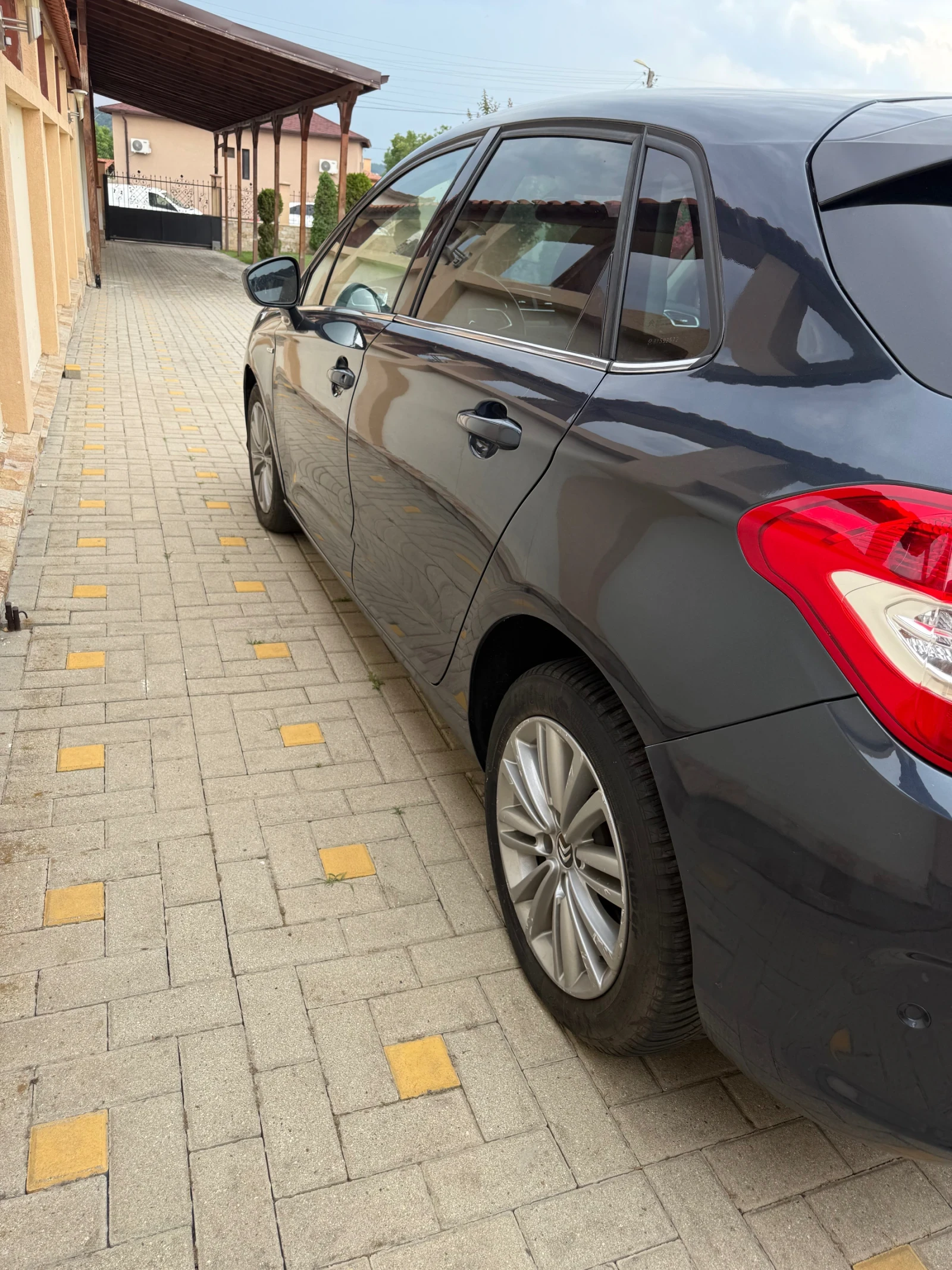 Citroen C4  - изображение 4