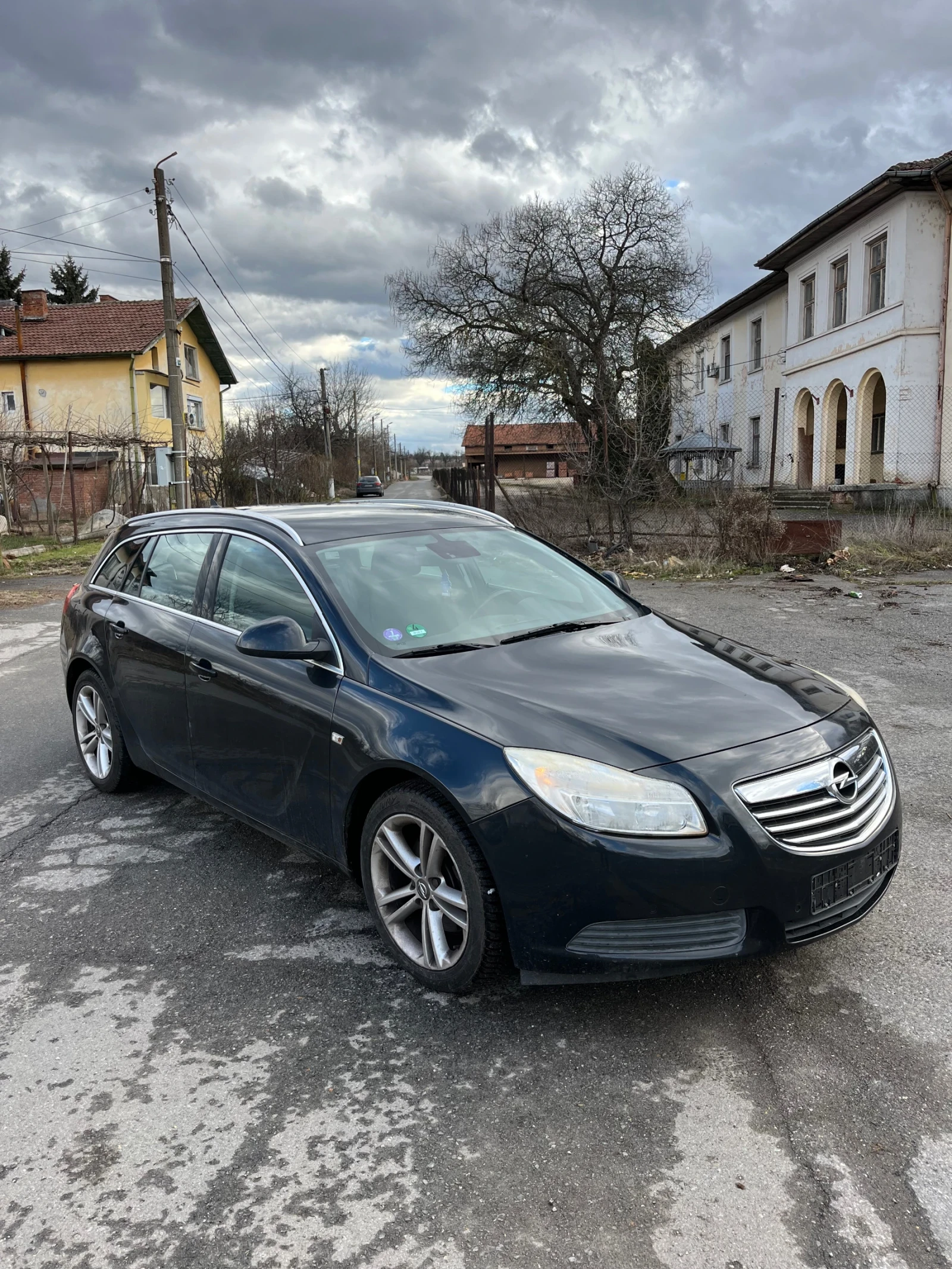 Opel Insignia 1.6T Sports Tourer  | Mobile.bg � ����������� 2