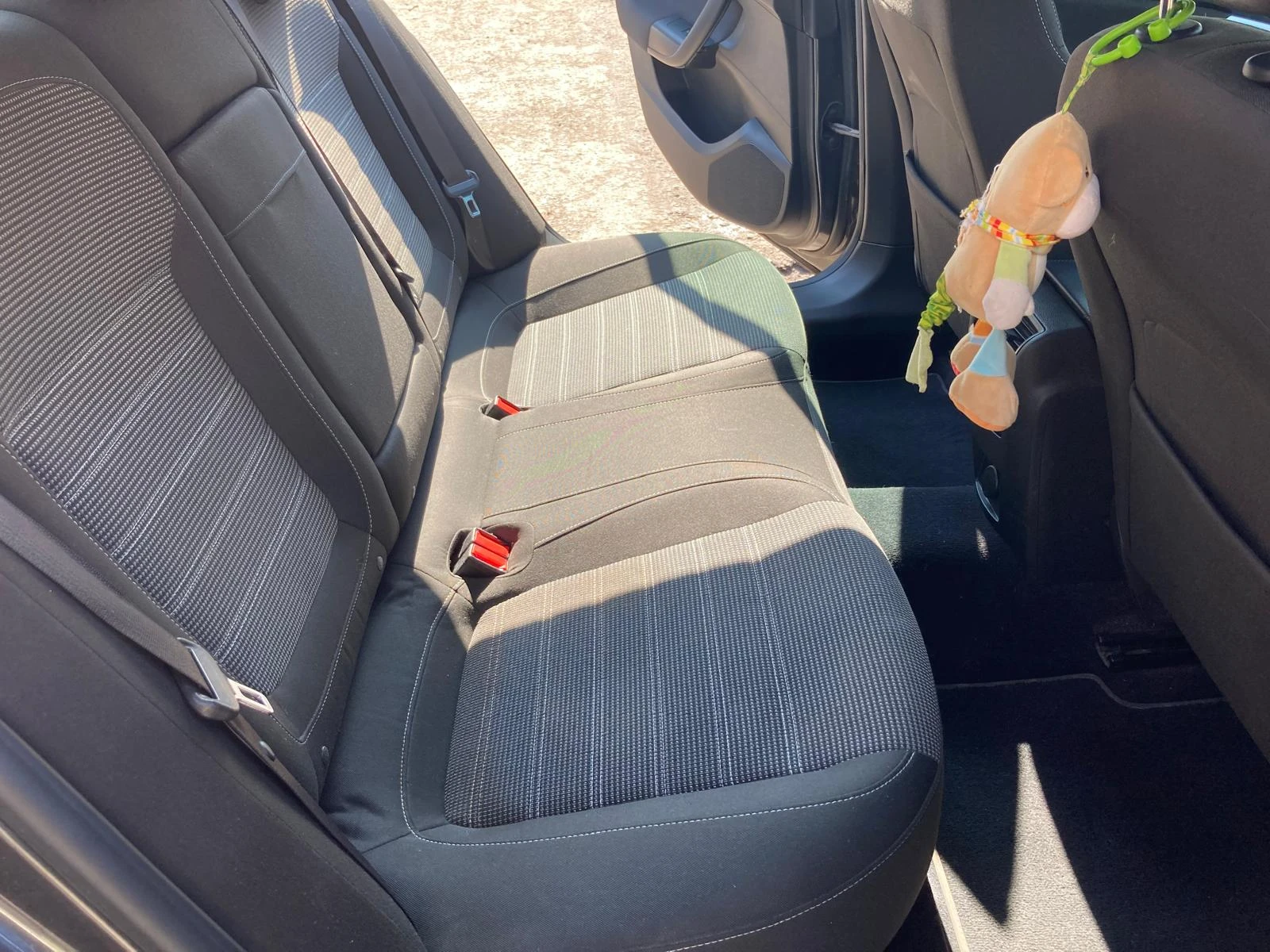 Opel Insignia, снимка 9 - Автомобили и джипове - 53723722