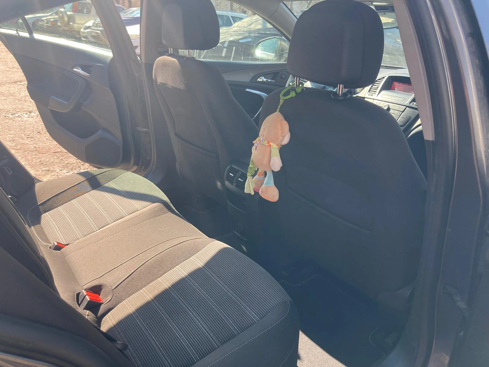 Opel Insignia, снимка 8 - Автомобили и джипове - 53723722