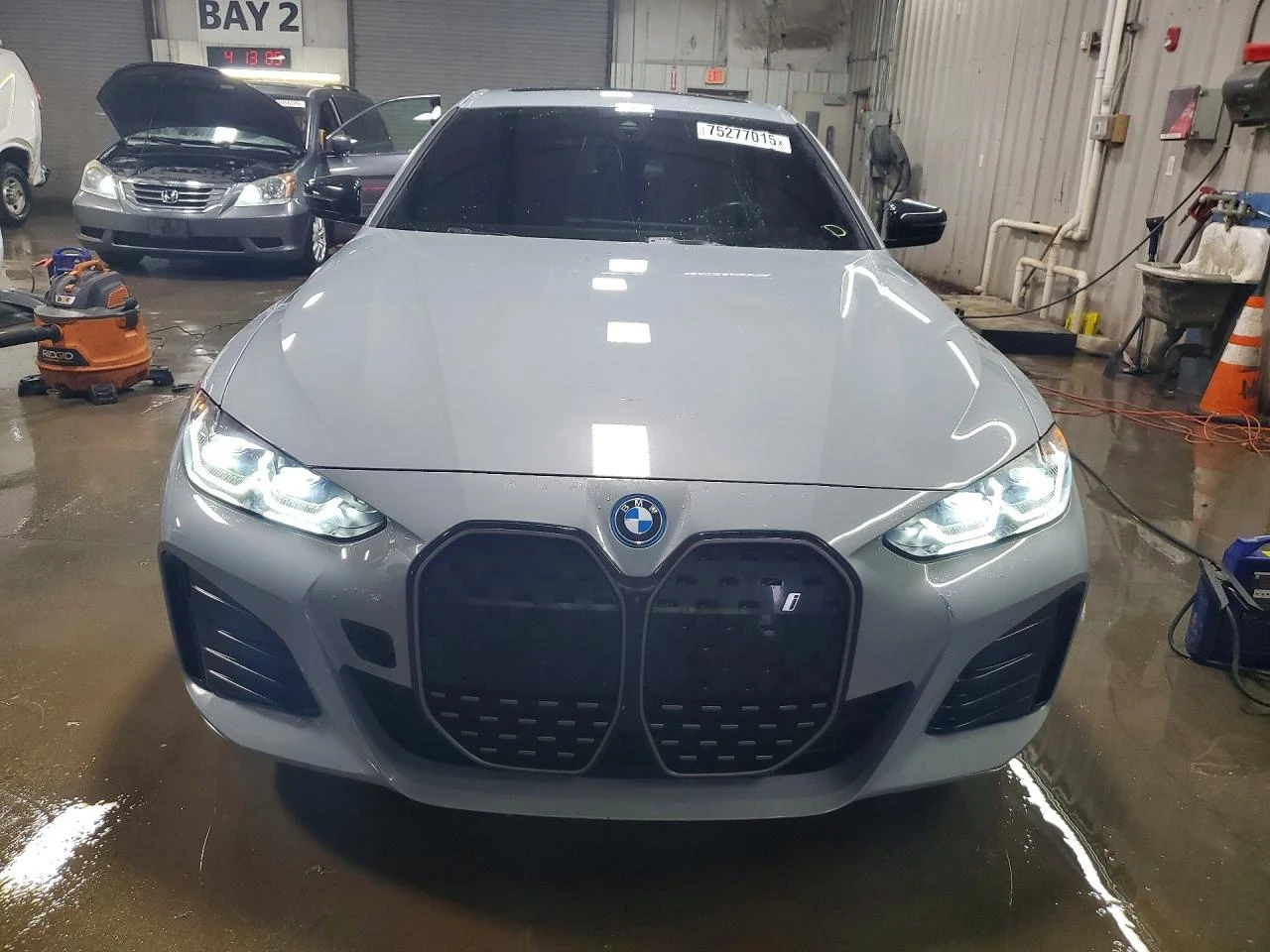 BMW i4 XDRIVE 40, снимка 2 - Автомобили и джипове - 53854008