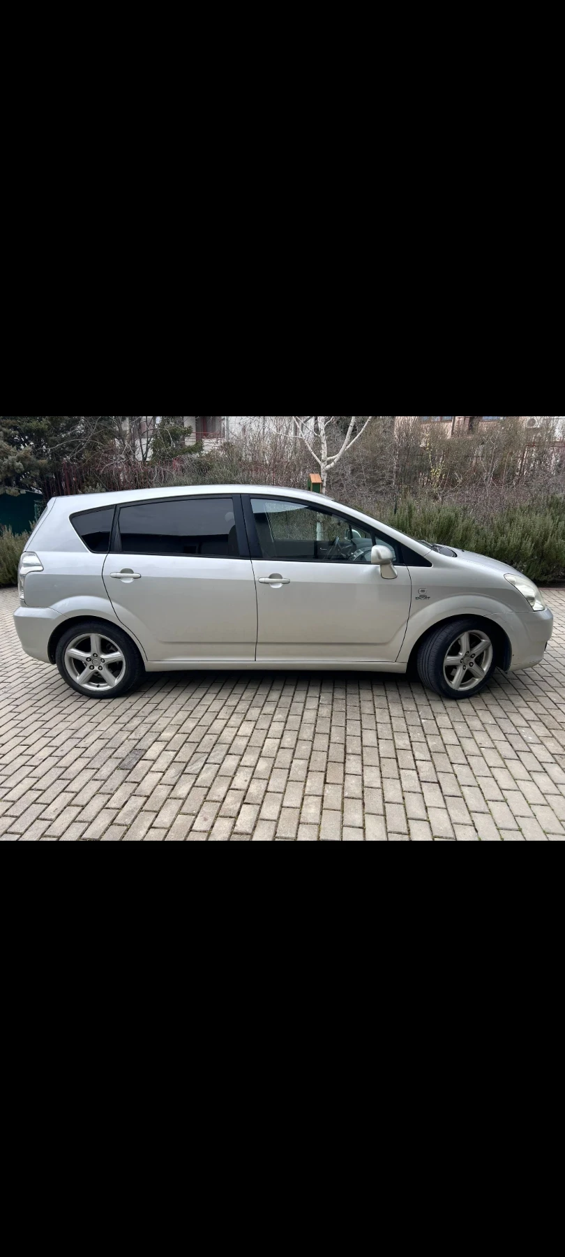 Toyota Corolla verso Toyota Corolla Verso 7 местен 2.2 D-cat 2007 TOP , снимка 2 - Автомобили и джипове - 53921727